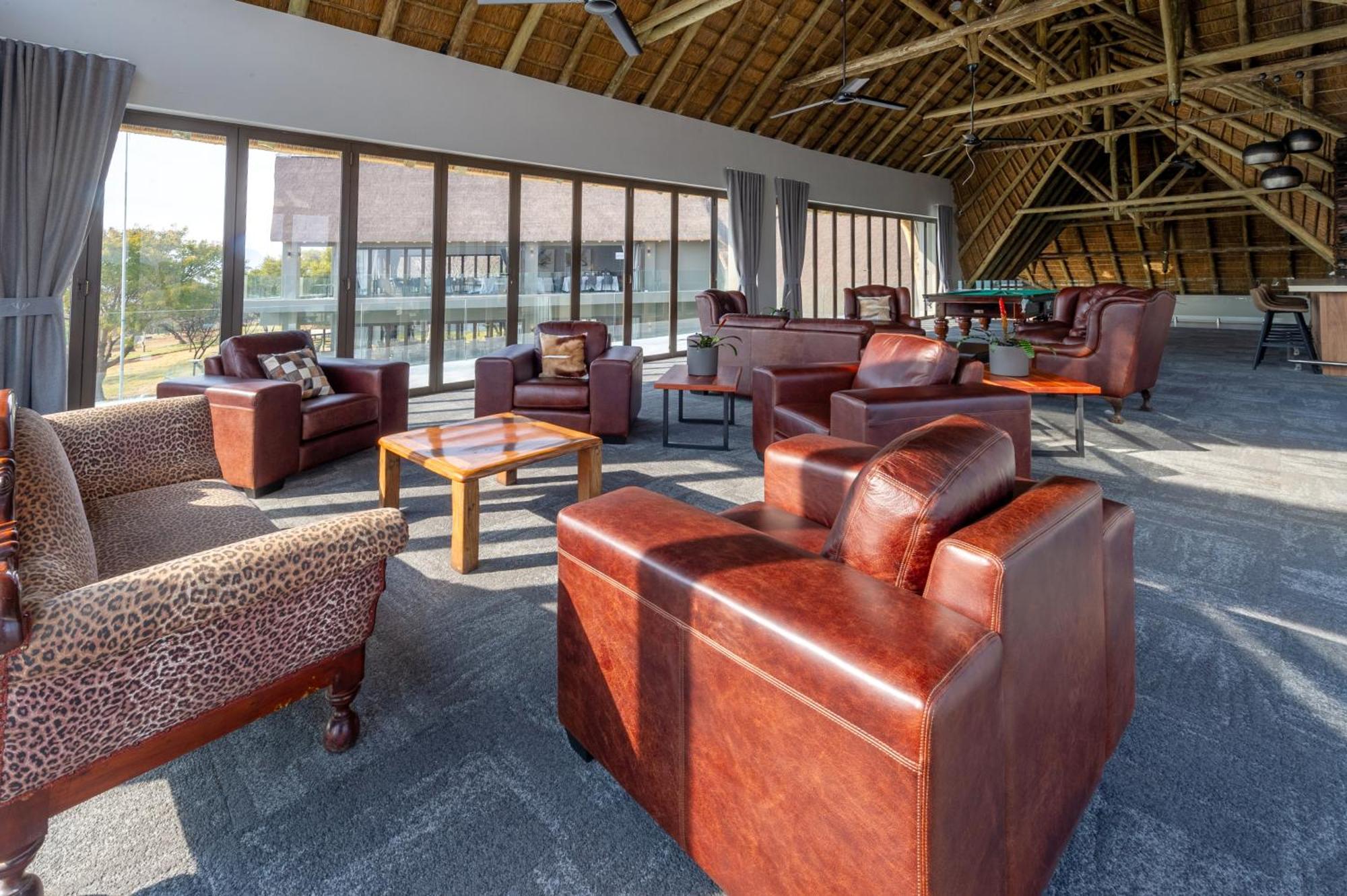 La Joya Lodge Conference Centre And Spa Pelindaba 외부 사진