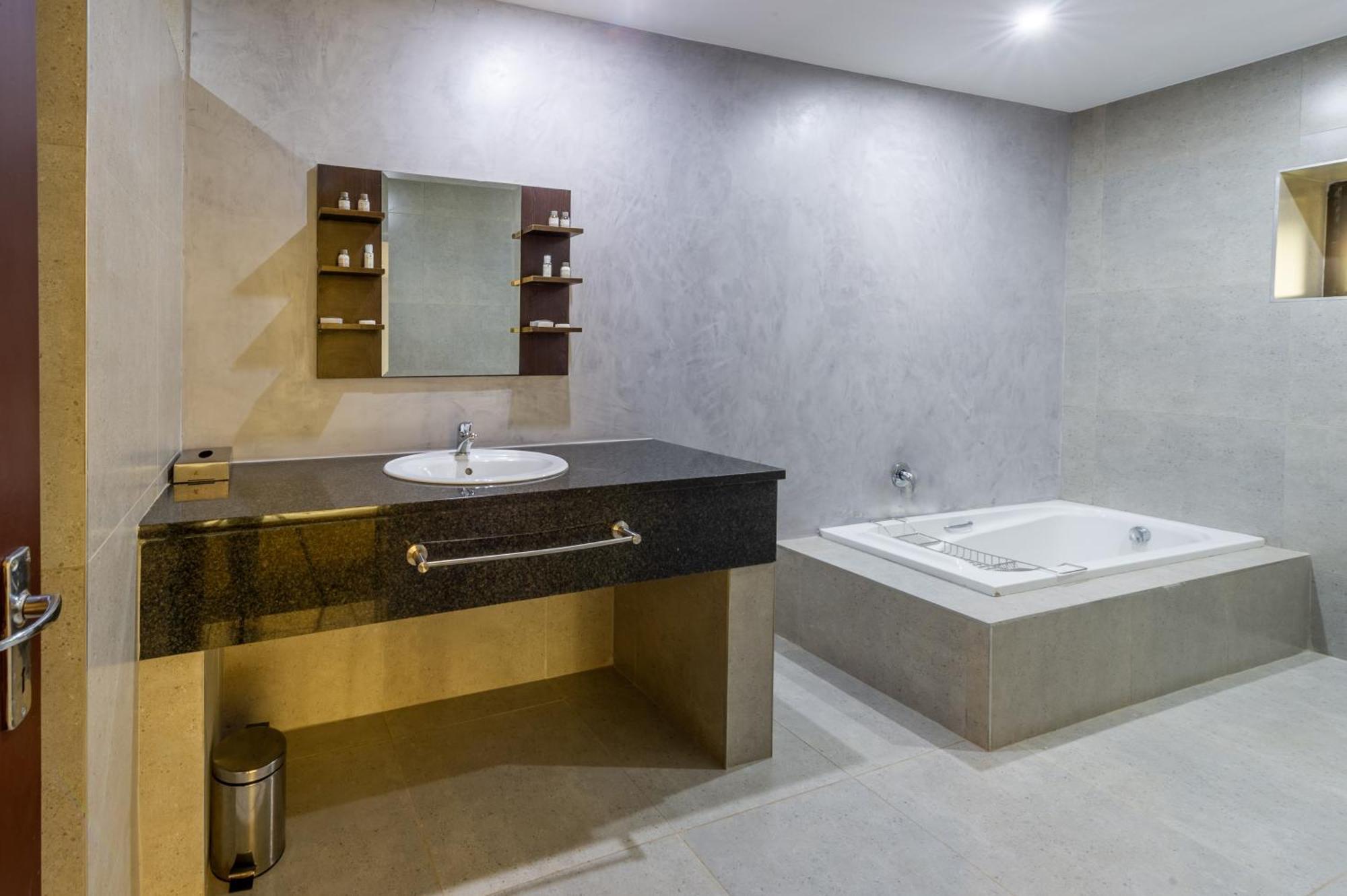 La Joya Lodge Conference Centre And Spa Pelindaba 외부 사진